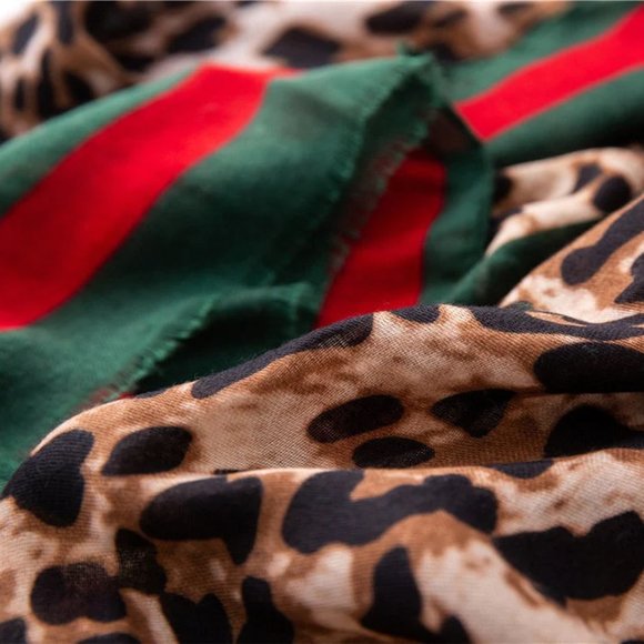 Vintage style Leopard print scarves and shawls, Women head covers brown black - Picture 3 of 3